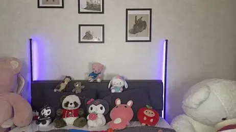 dolly_ll — Stripchat recorded stream image, 13.04.2025 13:20