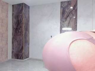 lenathompson — Camsoda recorded stream image, 15.04.2025 04:20