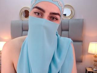 Aliah Manzur — Flirt4free recorded stream screenshot (15 Apr 2025)