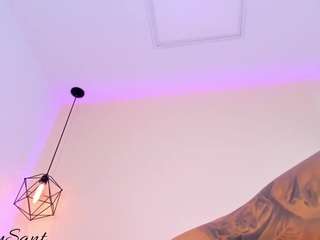 latinfussion — Camsoda recorded stream image, 15.04.2025 12:10
