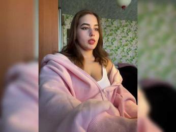 little-devil — Bongacams recorded stream image, 16.04.2025 07:40