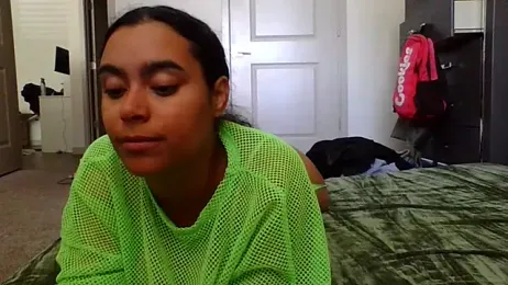 cinnaminnie — Stripchat recorded stream image, 16.04.2025 18:10