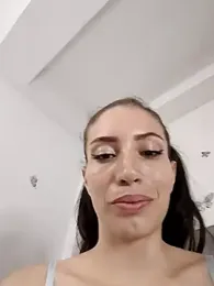 aurelialux — Stripchat recorded stream image, 17.04.2025 01:40