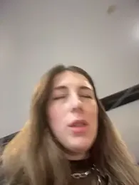 MommmyYummy — Stripchat recorded stream image, 17.04.2025 10:20