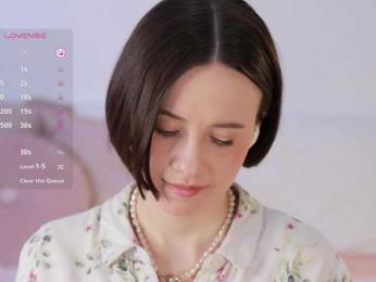 MissEssie — Bongacams recorded stream image, 17.04.2025 14:30