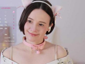 MissEssie — Bongacams recorded stream image, 17.04.2025 14:30