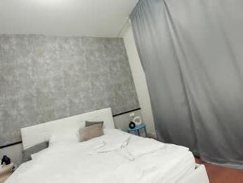 ehotlovea — Chaturbate recorded stream screenshot (17 Apr 2025)