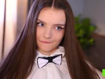bellacle — Chaturbate recorded stream image, 18.04.2025 07:00