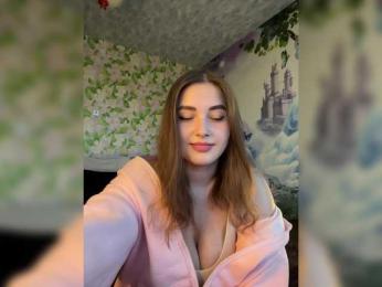 little-devil — Bongacams recorded stream image, 18.04.2025 15:30