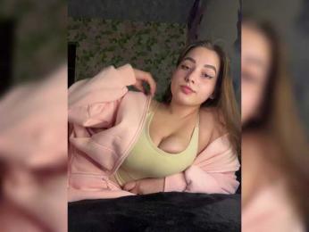 little-devil — Bongacams recorded stream image, 18.04.2025 15:30