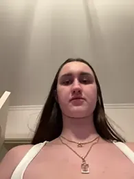 Fortune_888 — Stripchat recorded stream image, 21.04.2025 06:00