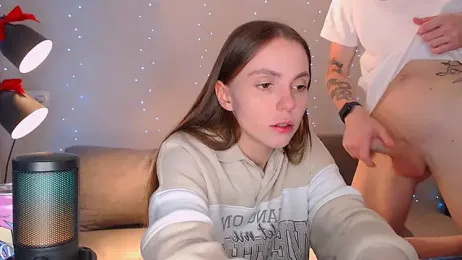 juliaanddima — Stripchat recorded stream image, 06.02.2025 07:30