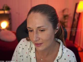 yours_anastasia — Chaturbate recorded stream image, 21.04.2025 19:50