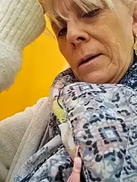 Nathotsexy1 — Stripchat recorded stream image, 22.04.2025 07:30