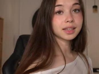 kusssecka — Chaturbate recorded stream image, 22.04.2025 14:20