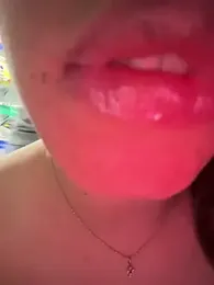 roouse — Stripchat recorded stream screenshot (22 Apr 2025)