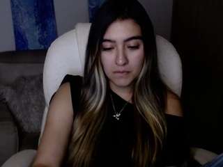 alexyferrer — Camsoda recorded stream image, 22.04.2025 23:40