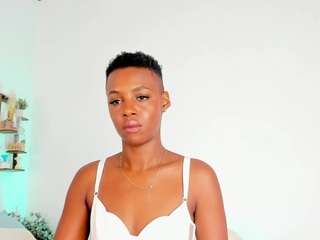 irisallen — Camsoda recorded stream screenshot (06 Feb 2025)