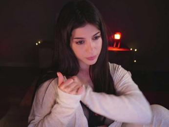 -Madi- — Bongacams recorded stream screenshot (23 Apr 2025)