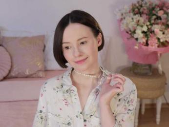 MissEssie — Bongacams recorded stream image, 23.04.2025 17:00