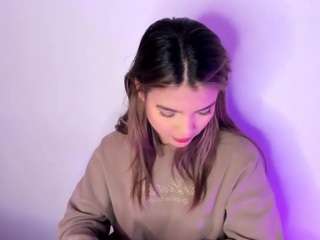 emyliesander — Camsoda recorded stream image, 24.04.2025 11:50