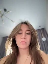 QuietNicole — Stripchat recorded stream image, 25.04.2025 03:50