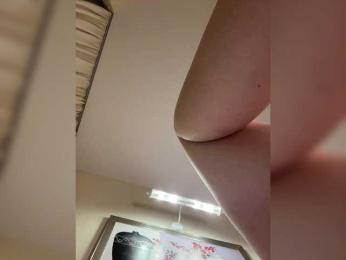 wowLILIwow — Bongacams recorded stream image, 25.04.2025 17:00