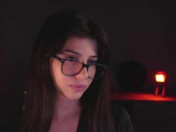 -Madi- — Bongacams recorded stream screenshot (25 Apr 2025)