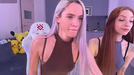 mikkixmeow — Stripchat recorded stream image, 27.04.2025 09:10