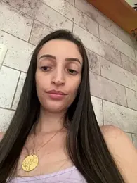 BelleLouiseVp — Stripchat recorded stream screenshot (27 Apr 2025)