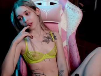 ho1yh01e — Chaturbate recorded stream image, 28.04.2025 07:40