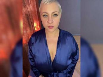 _LEKSA — Bongacams recorded stream image, 29.04.2025 01:40