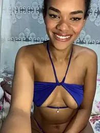 Cammgirlmii — Stripchat recorded stream image, 29.04.2025 01:20