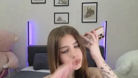 dolly_ll — Stripchat recorded stream image, 29.04.2025 13:40