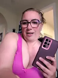 Canadian_BBW — Stripchat recorded stream image, 29.04.2025 22:00