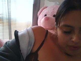 magix333 — Camsoda recorded stream image, 30.04.2025 15:40