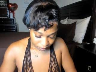 iluvsaffire-bleu — Camsoda recorded stream screenshot (30 Apr 2025)