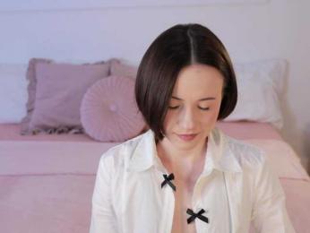 MissEssie — Bongacams recorded stream image, 30.04.2025 14:00