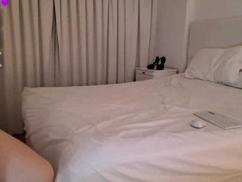 Bella_Byers — Bongacams recorded stream screenshot (30 Apr 2025)