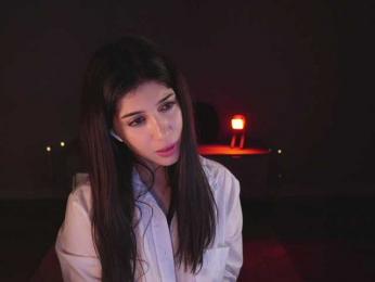 -Madi- — Bongacams recorded stream screenshot (30 Apr 2025)