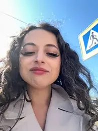 Lina_twin — Stripchat recorded stream image, 01.05.2025 09:40