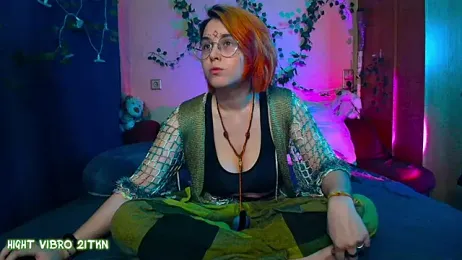 TrickyKitsune — Stripchat recorded stream image, 01.05.2025 13:30