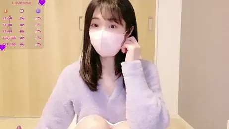 IORio2 — Stripchat recorded stream image, 01.05.2025 19:40