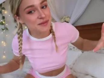 baby_tav — Chaturbate recorded stream image, 02.05.2025 15:00