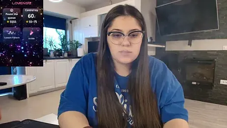 Layla- — Stripchat recorded stream image, 07.02.2025 10:10