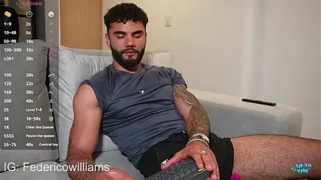 Derek_w — Stripchat recorded stream image, 03.05.2025 04:00