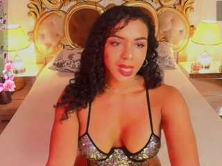 vannesahills — Camsoda recorded stream image, 04.05.2025 02:20