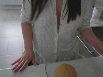 -Madi- — Bongacams recorded stream screenshot (04 May 2025)