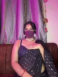 Dishasarmaa05 — Stripchat recorded stream image, 04.05.2025 18:20