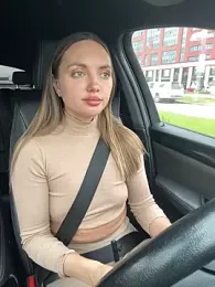 AngelinaMoore — Stripchat recorded stream screenshot (05 May 2025)